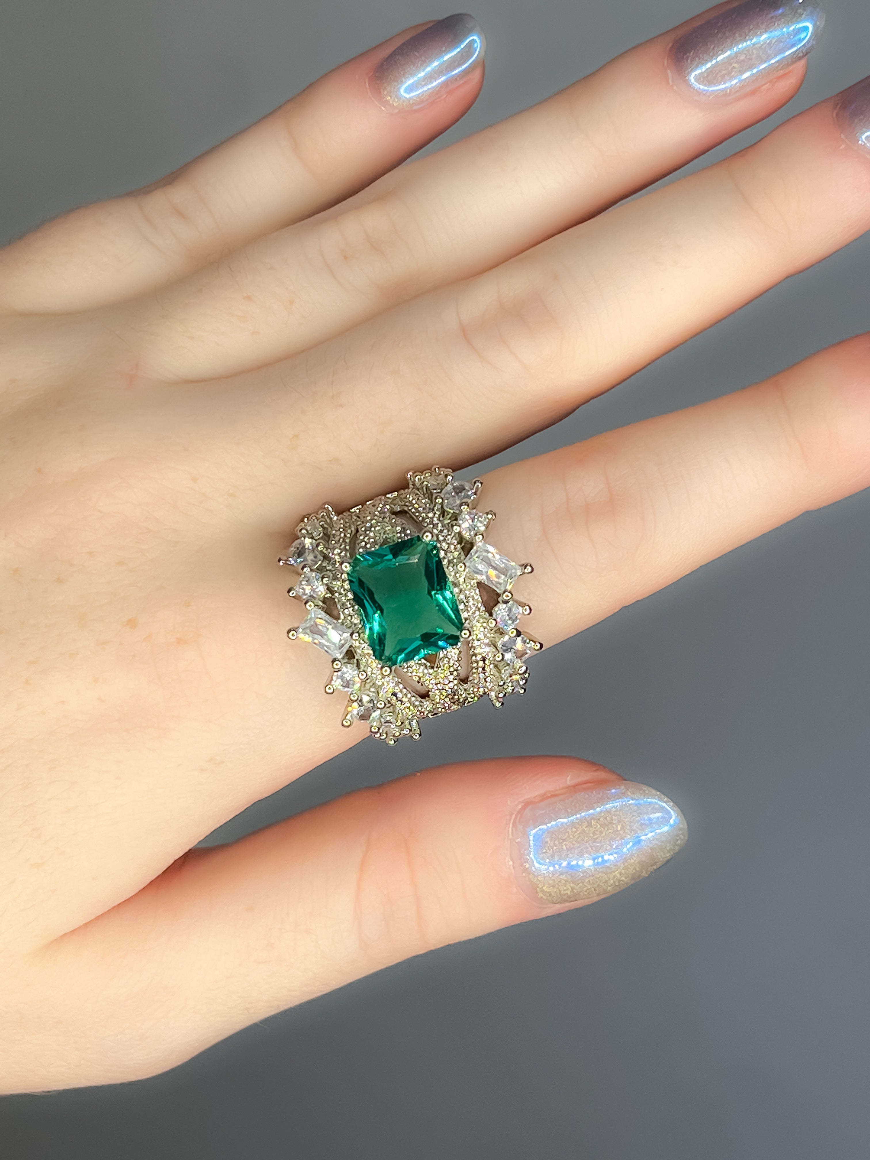 Anillo royal con turmalina pariaba