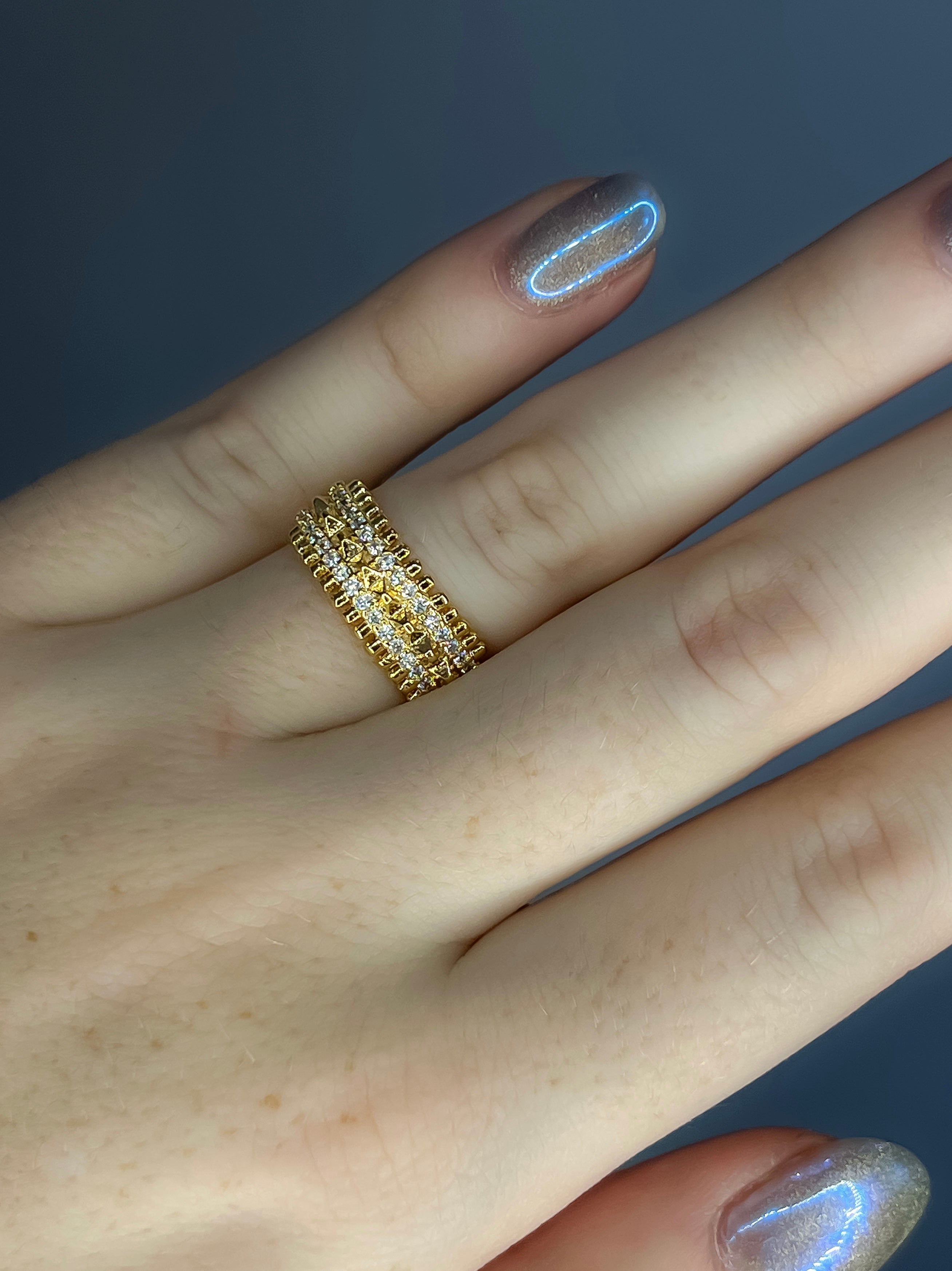 Anillo ajustable zirconias