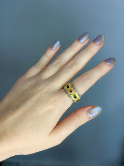 Anillo con piedras ajustable