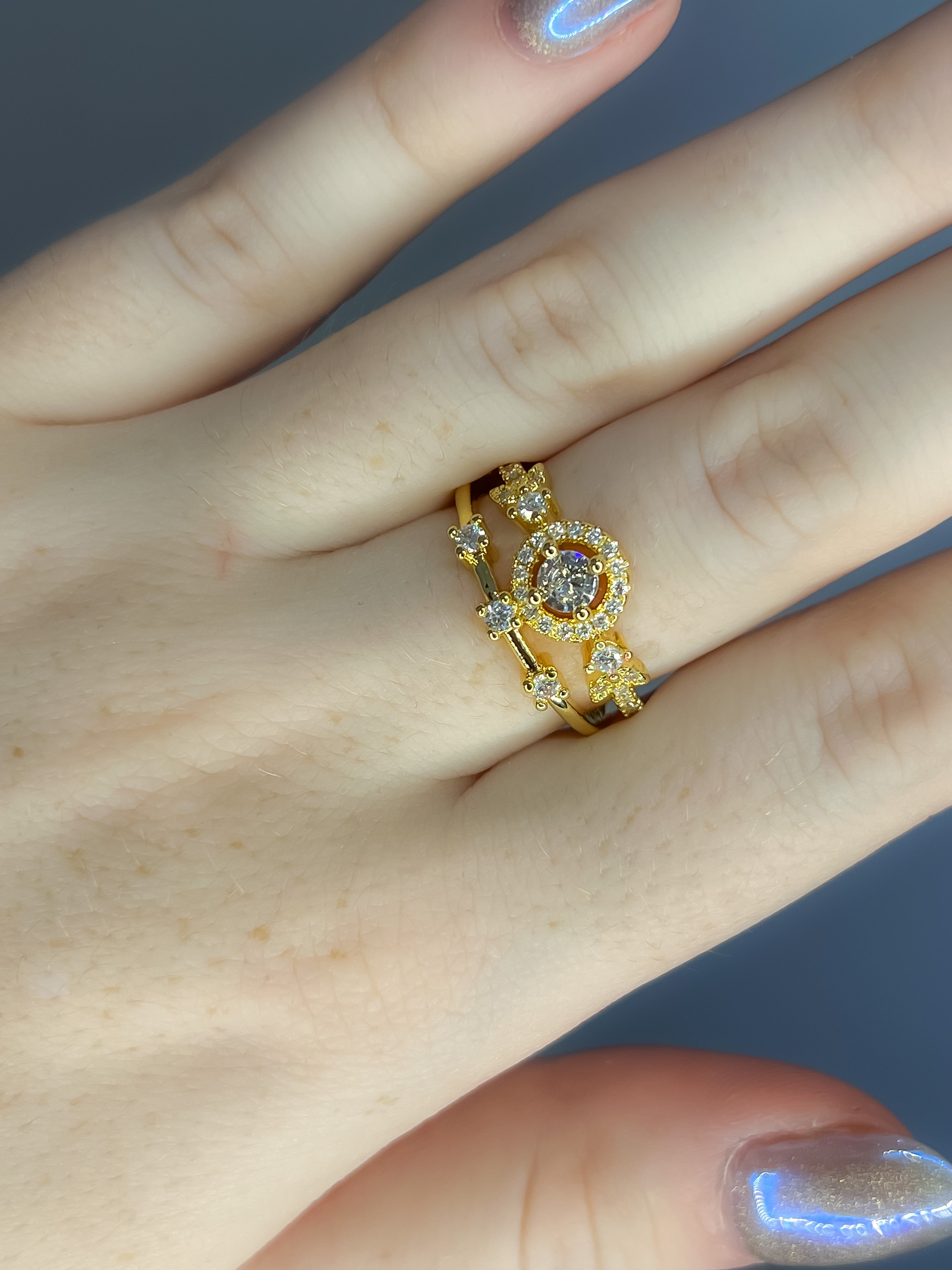 Anillo doble con diamantes