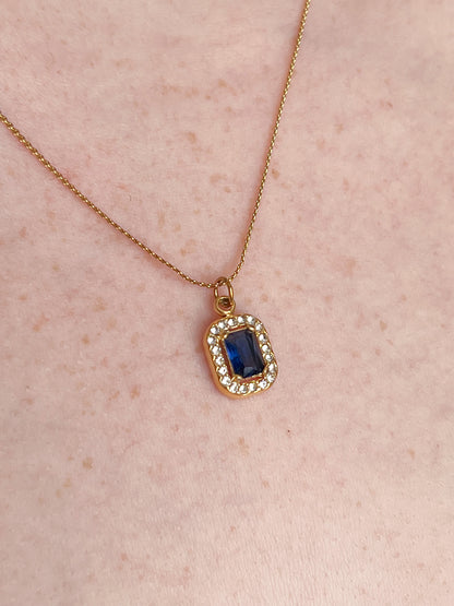 Collar royal pendant zafiro