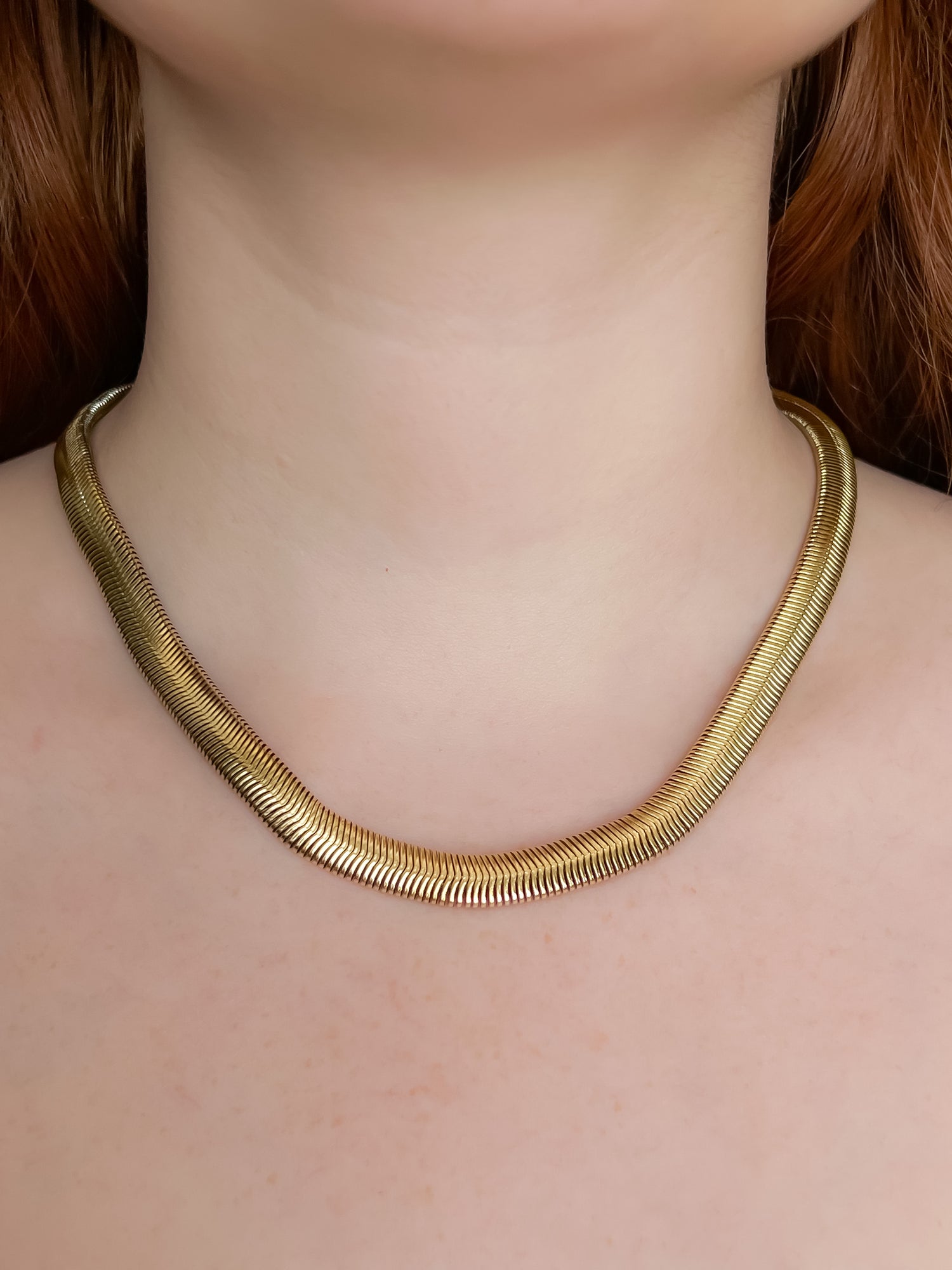 Collar grueso planchado dorado